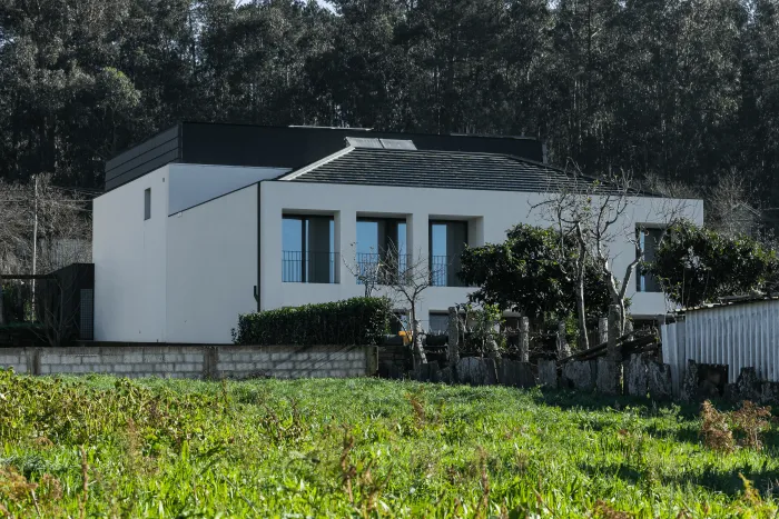 Sistema Tectum® Pro con teja Lógica® Plana Valongo 2
